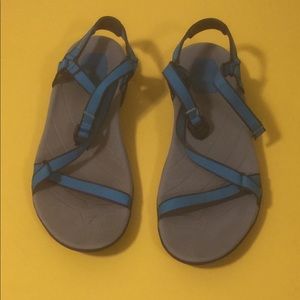 Teal Teva sandals 9
